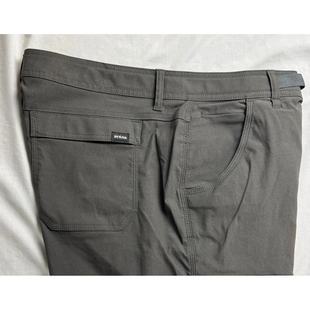 Prana Zion Shorts Mens 38 Charcoal Gray Hiking Cargo Stretch 10 Inseam - Picture 2 of 15